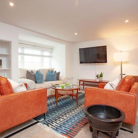 1 Perfectly Located Stylish, Comfortable Apartment Sidmouth Bagian luar foto